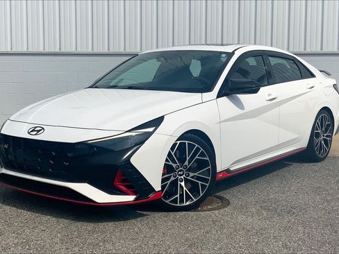 Used 2023 Hyundai Elantra N FWD image 2