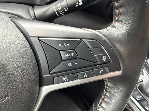 Used 2022 Nissan Sentra SR w/ Midnight Edition FWD image 15