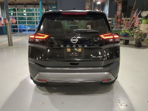 Used 2023 Nissan Rogue SL w/ SL Premium Package AWD/4WD image 9