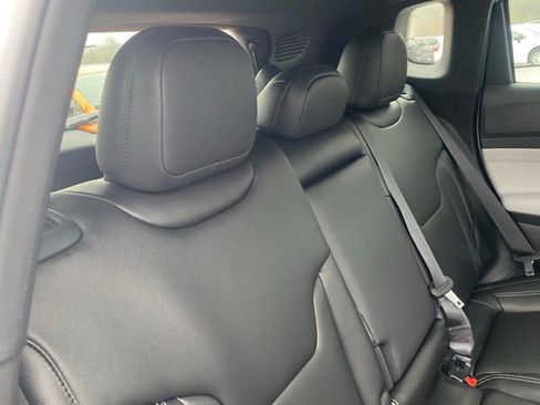 New 2026 Jeep Compass Limited image 31