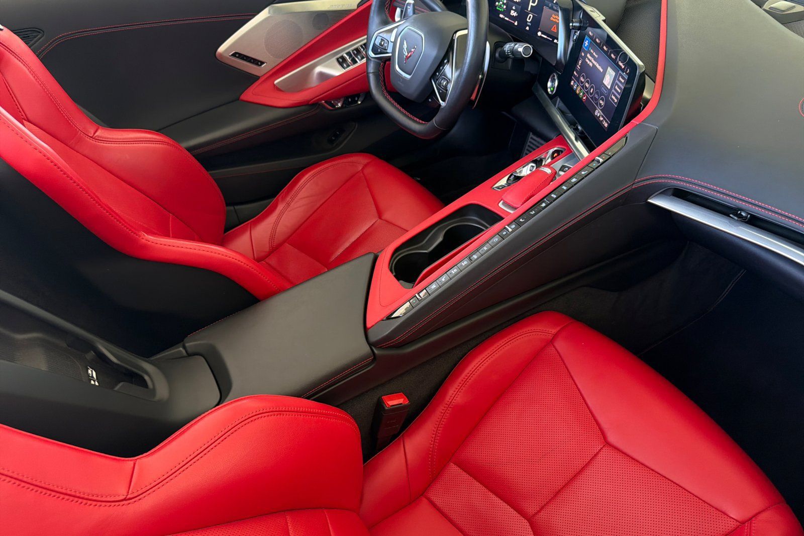 Used 2022 Chevrolet Corvette Stingray Preferred Conv w/ Z51 Performance Package RWD image 15
