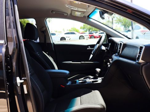 Used 2019 Kia Sportage LX w/ LX Popular Package image 30