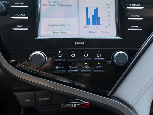 Used 2020 Toyota Camry LE image 27