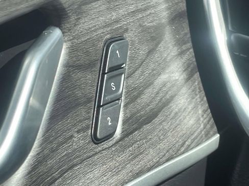 Used 2022 Jeep Grand Cherokee L Limited w/ Trailer Tow Group (B) image 29