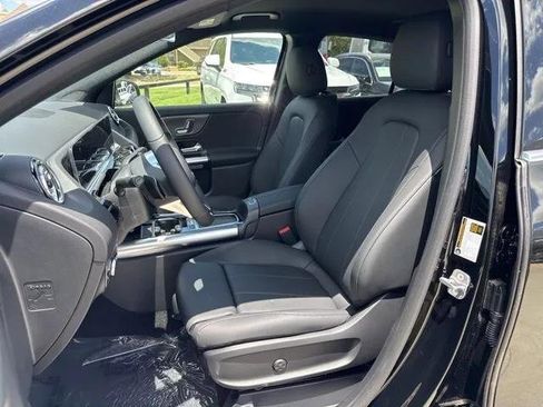 New 2025 Mercedes-Benz GLA 250 image 14