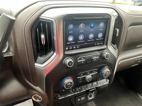 Used 2019 Chevrolet Silverado 1500 LT w/ Texas Edition image 46