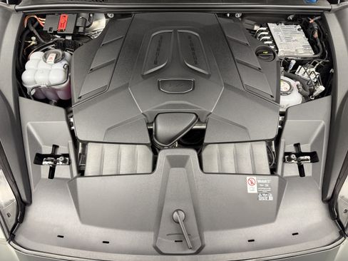 Certified 2026 Porsche Cayenne S AWD/4WD image 63