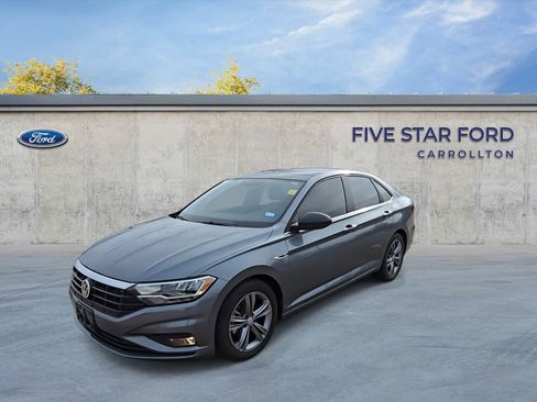 Used 2020 Volkswagen Jetta R-Line image 4