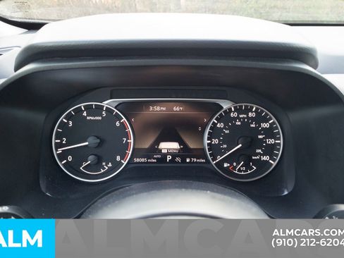 Used 2024 Nissan Rogue SV image 13