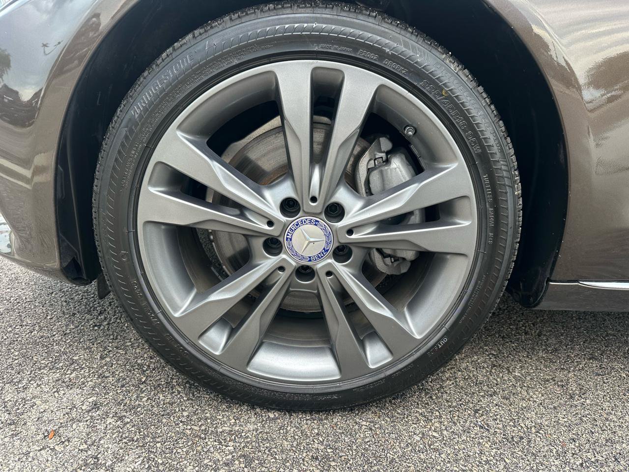 Used 2017 Mercedes-Benz C 300 4MATIC Sedan image 15