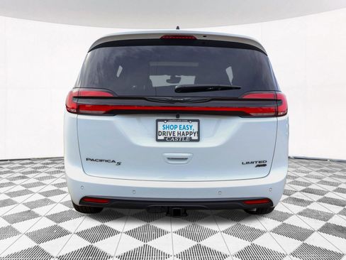 New 2026 Chrysler Pacifica Limited w/ S Appearance Package AWD/4WD image 14