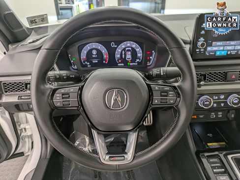 Used 2023 Acura Integra A-Spec image 19