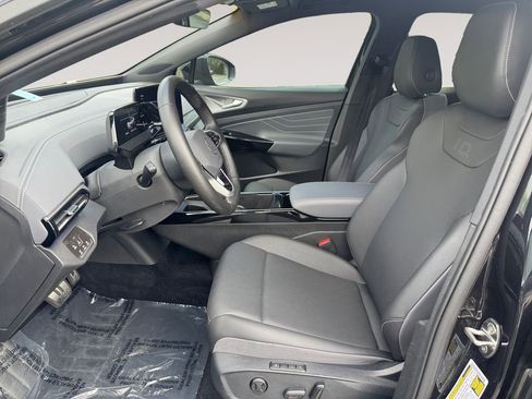 Used 2023 Volkswagen ID.4 Pro S image 9