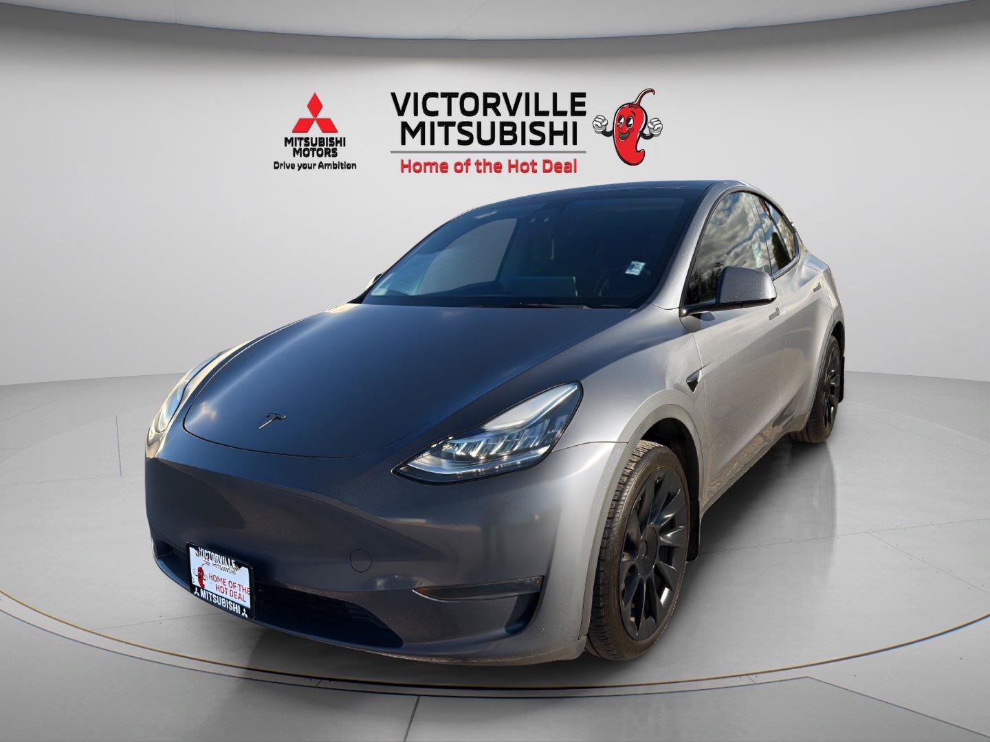 Used 2023 Tesla Model Y Long Range AWD/4WD image 3