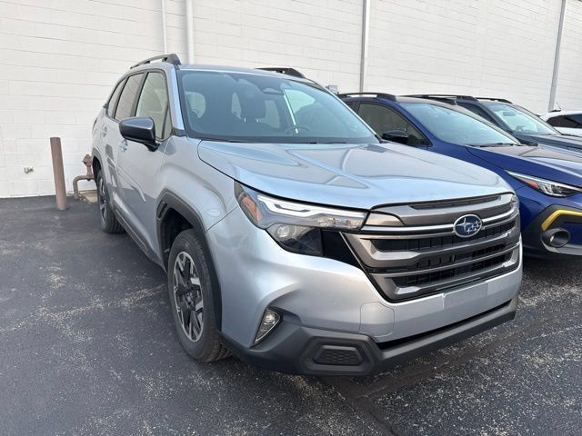Used 2026 Subaru Forester Premium AWD/4WD image 1
