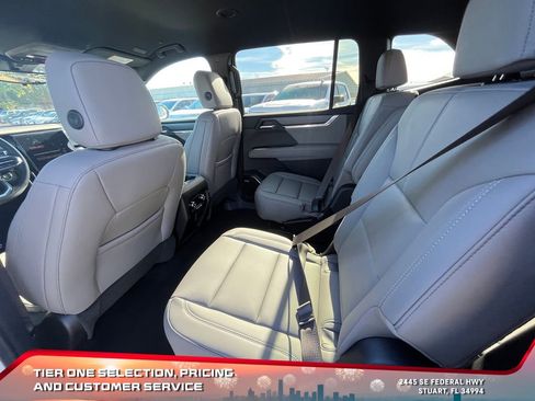 New 2026 GMC Acadia Elevation w/ Black Edition image 12