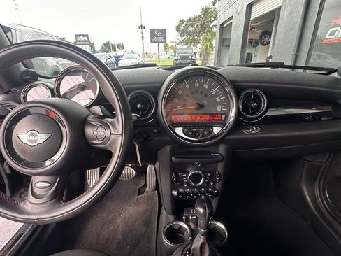 Used 2015 MINI Cooper S image 12