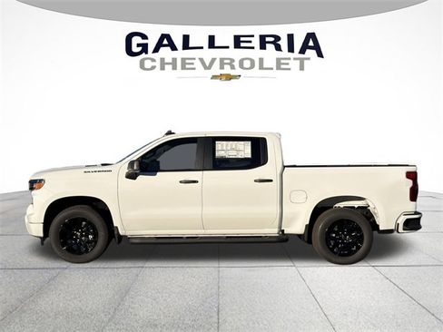 New 2026 Chevrolet Silverado 1500 Custom w/ Rally Edition image 4