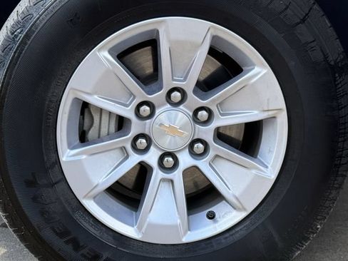 Used 2026 Chevrolet Silverado 1500 LT AWD/4WD image 10