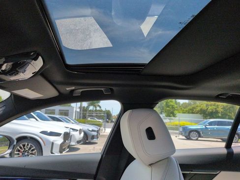New 2027 BMW 530i w/ M Sport Package RWD image 19
