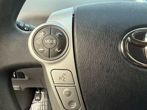 Used 2012 Toyota Prius V Three image 24