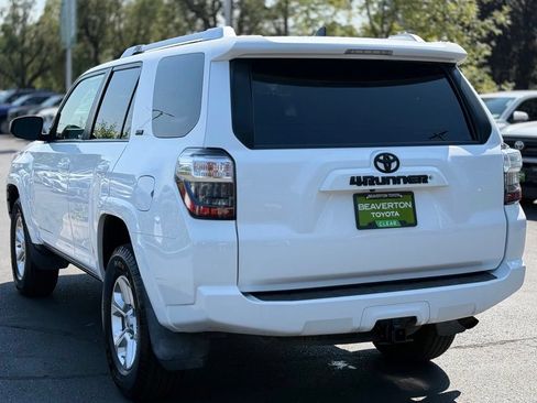 Used 2016 Toyota 4Runner SR5 Premium AWD/4WD image 3