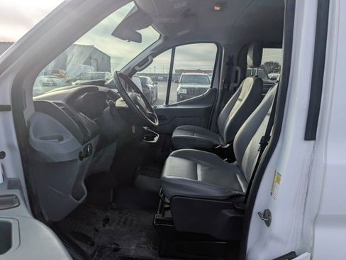 Used 2016 Ford Transit 150 XL image 9