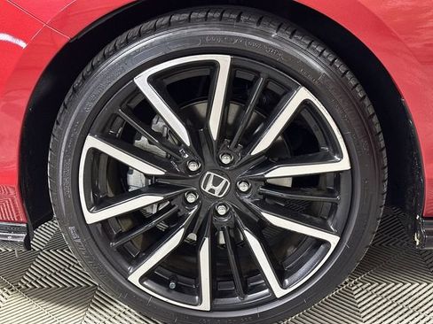 Used 2023 Honda Accord Touring image 34