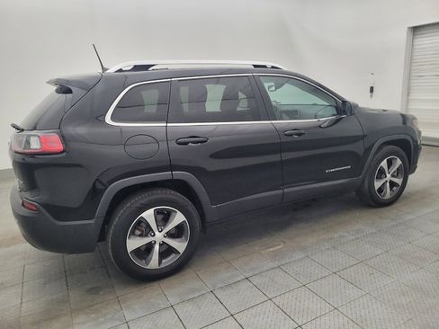 Used 2019 Jeep Cherokee Limited image 10