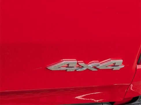 Used 2024 RAM 1500 Laramie image 9