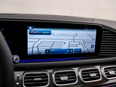 New 2026 Mercedes-Benz GLE 63 AMG S image 32