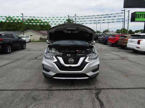 Used 2019 Nissan Rogue S AWD/4WD image 24