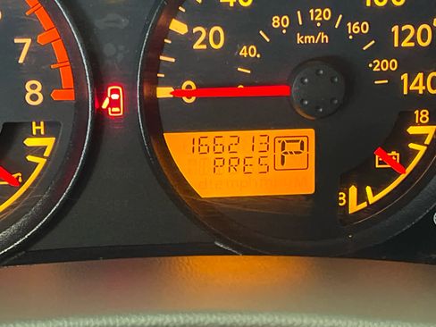 Used 2012 Nissan Xterra S image 18