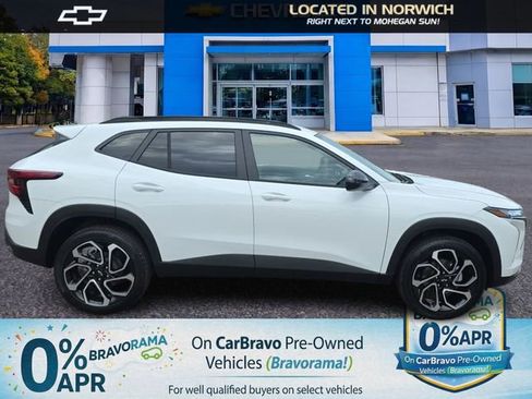 New 2026 Chevrolet Trax RS w/ Driver Confidence Package FWD image 4