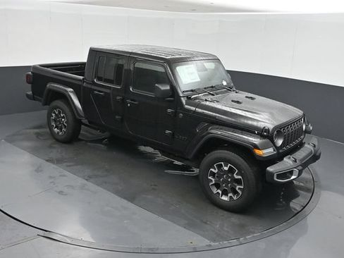 New 2026 Jeep Gladiator Sport AWD/4WD image 28