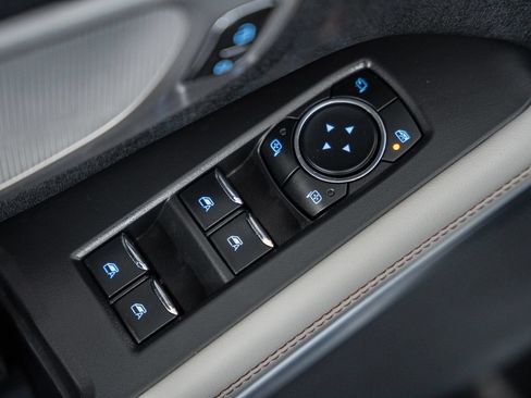 Used 2025 Ford Expedition Max Active RWD image 46