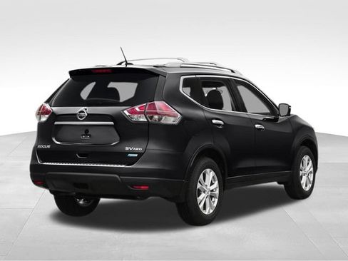 Used 2016 Nissan Rogue S FWD image 28