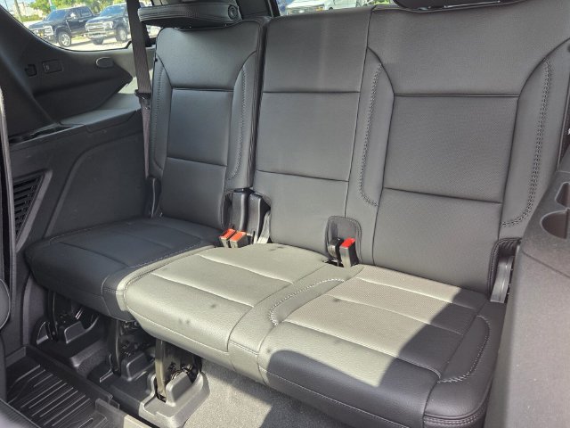 Used 2026 GMC Yukon Denali w/ Sun & Power Step Package RWD image 14