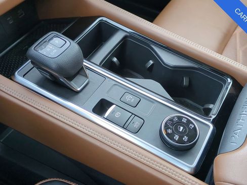 Used 2022 Nissan Pathfinder Platinum w/ Cargo Package image 36