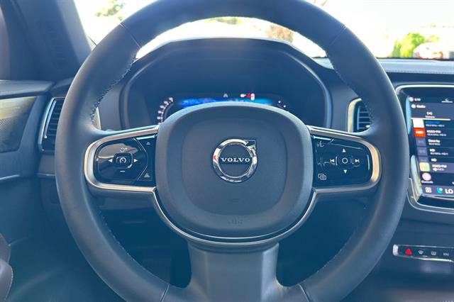 Certified 2024 Volvo XC90 T8 Ultimate w/ Protection Package Premier AWD/4WD image 27