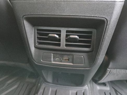 New 2026 GMC Canyon Elevation w/ Convenience Package image 16