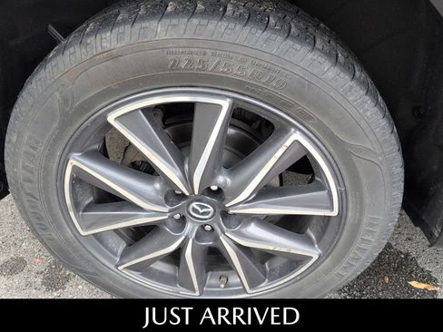 Used 2018 MAZDA CX-5 Touring w/ Preferred Equipment Package AWD/4WD image 11
