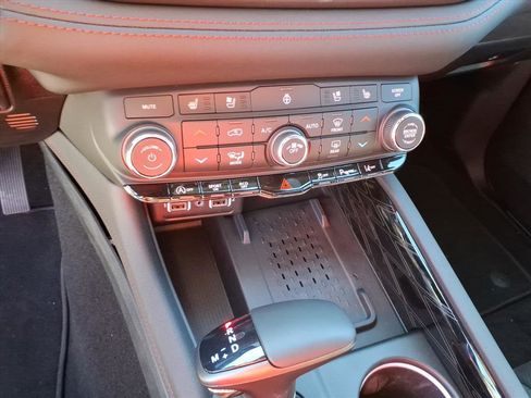 New 2026 Dodge Durango GT image 13