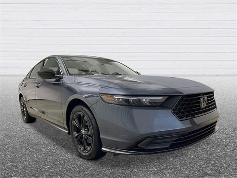 New 2025 Honda Accord SE image 8