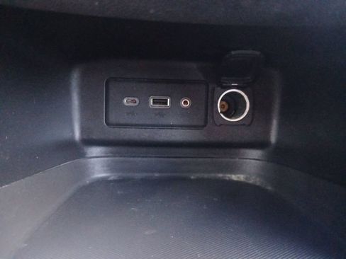 Used 2019 Chevrolet Equinox LT AWD/4WD image 6