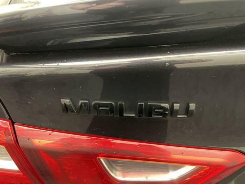 Used 2022 Chevrolet Malibu RS image 19