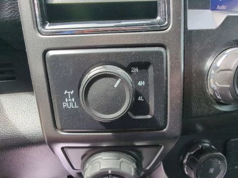 Used 2019 Ford F150 XLT w/ Equipment Group 302A Luxury AWD/4WD image 22