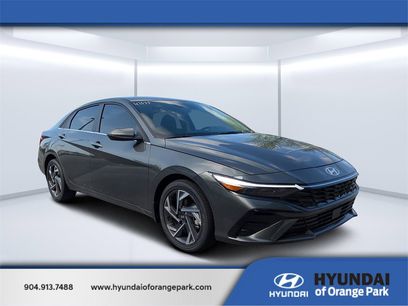 New 2025 Hyundai Elantra Limited