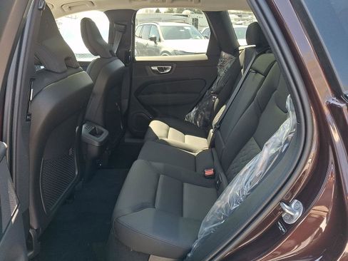 New 2026 Volvo XC60 B5 Core w/ Climate Package AWD/4WD image 6