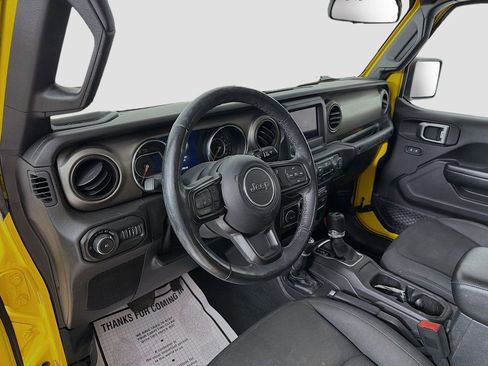 Used 2019 Jeep Wrangler Unlimited Sport S image 9